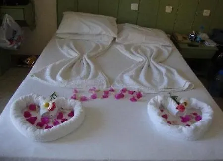 Otel Melodi 3*